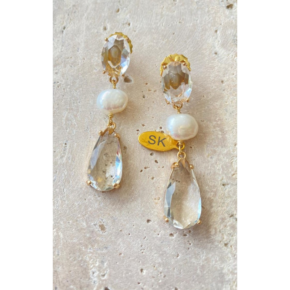 ARETE CON CRISTALES Y PERLA