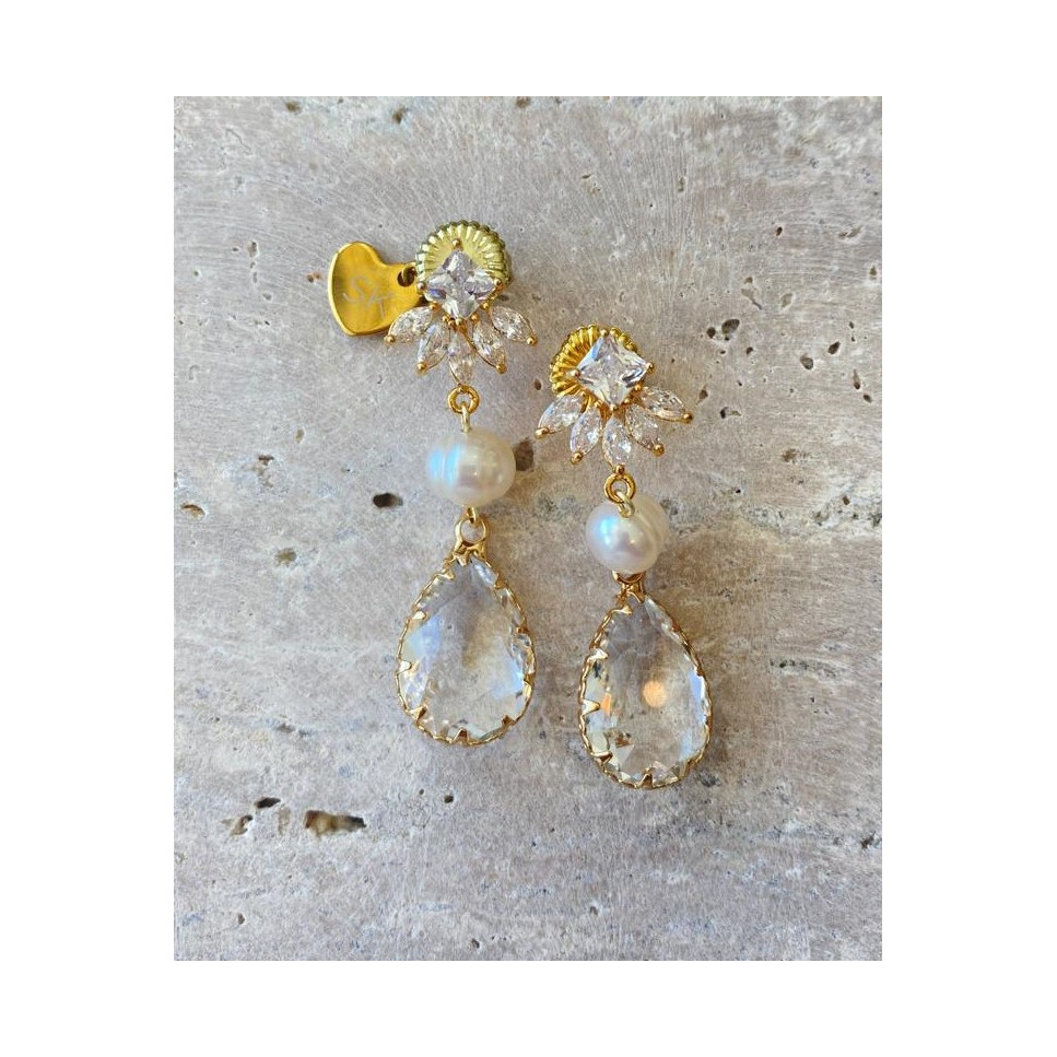 ARETE CON CRISTALES Y PERLA