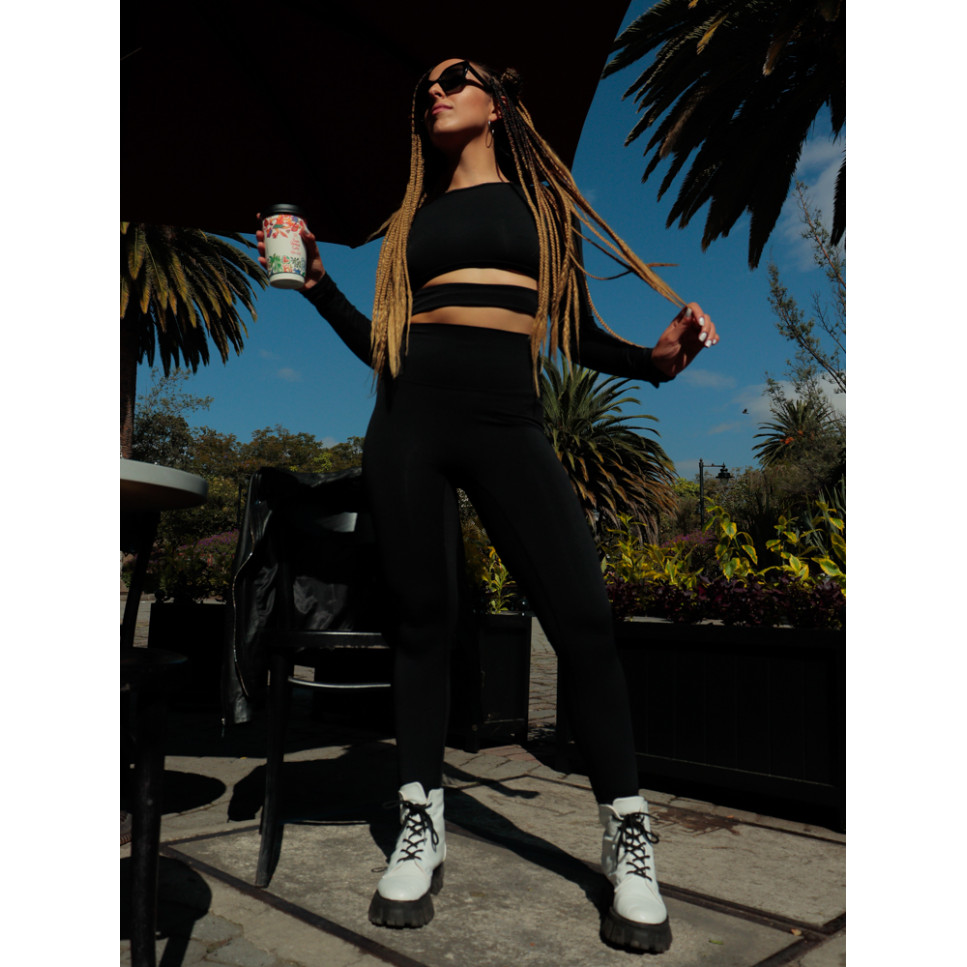 CONJUNTO DEPORTIVO NEGRO